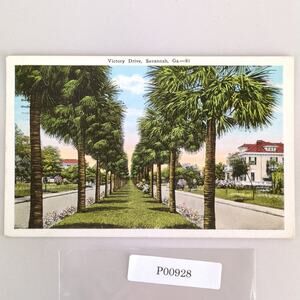 Victory Drive Savannah Georgia 1920s Postcard White Border 1928 GA PC
